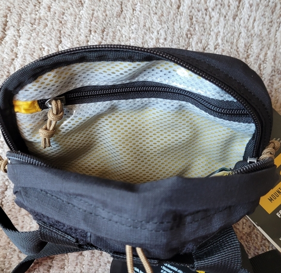 NEW MOUNTAIN SMITH FORGED FOR LIFE SIDEKICK BELT BAG FANNY PACK BLACK SMALL - Picture 6 of 16